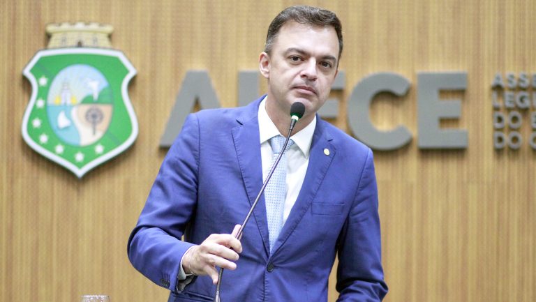 Fernando Santana comemora inauguração de equipamentos em Aurora - Cn7