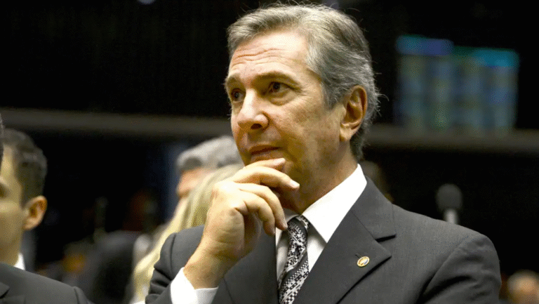 Ex-presidente Fernando Collor é preso em Maceió