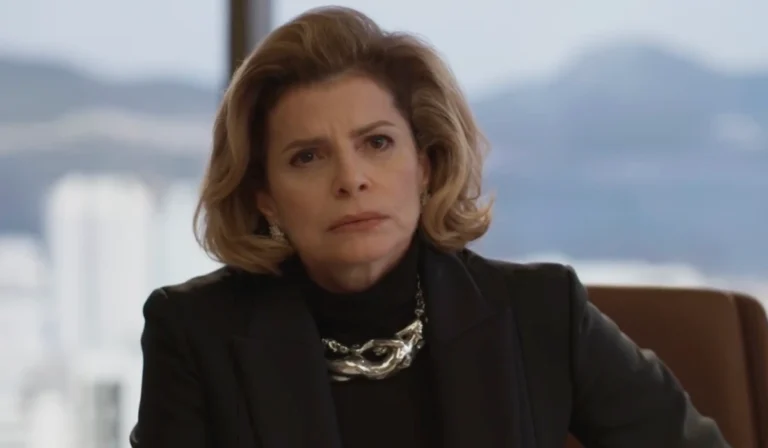 Odete Roitman (Débora Bloch) em Vale Tudo (Foto: Reprodução/TV Globo)